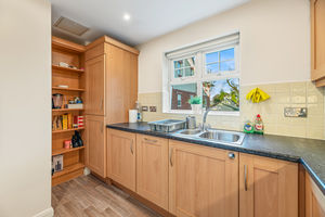 Kitchen- click for photo gallery